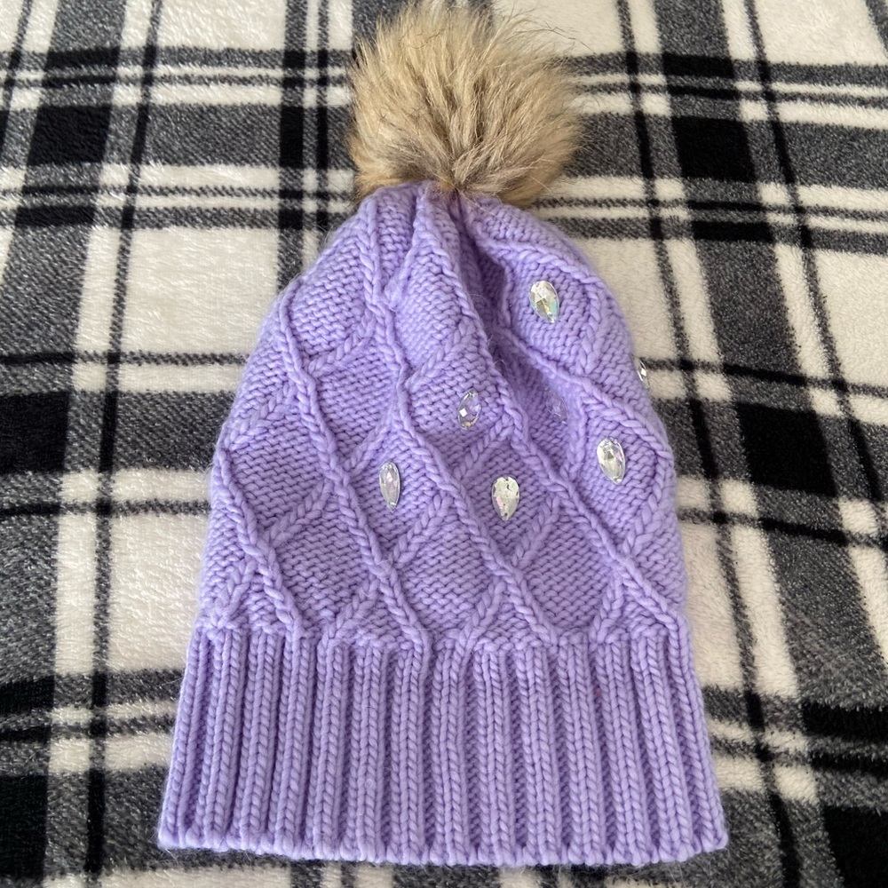 Purple child toboggan, wore once in great shape